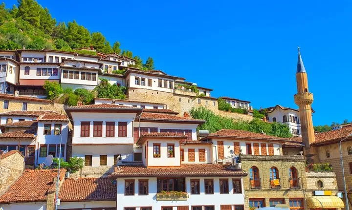 Guided tour of Berat in one day from Tirana