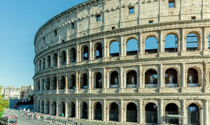 Colosseum Special Access on Arena Floor, Roman Forum and Palaces