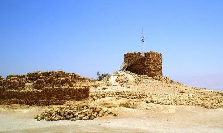 Along the Dead Sea exciting Private Tour