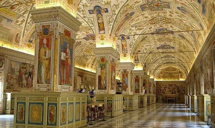 Fast Track Tickets to Vatican Museum and Sistine Chapel