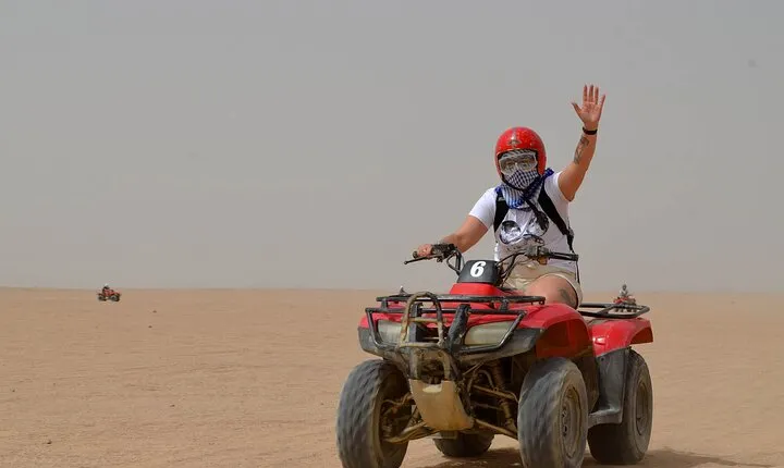 Super Safari by Jeep Sunset, Dinner, Camel & Show - El Quseir