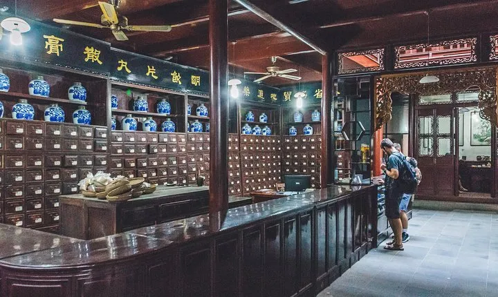 3 Hours Chengdu Spices and Chinese Medicine Market Visit (Whole-sales market)