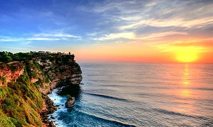 Southern Bali Highlights Tour & Uluwatu Temple 