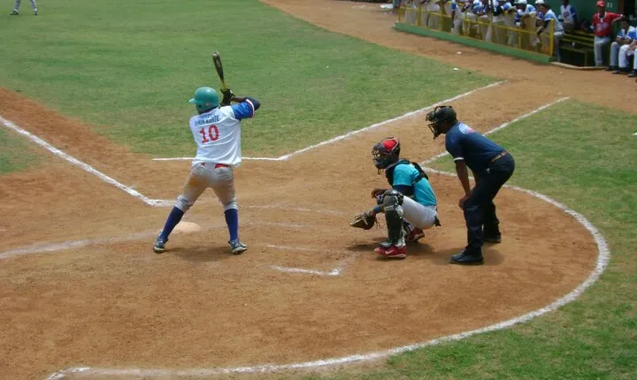 Dominican Baseball Passion and City Tour in Puerto Plata