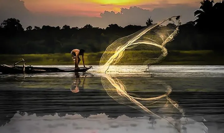 Authentic Mekong Delta Floating Market Tour