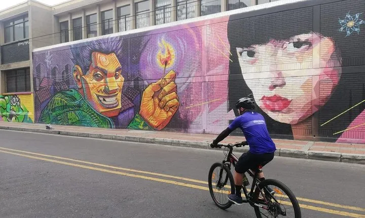 Bogotá Graffiti Bike Tour - No Transfers