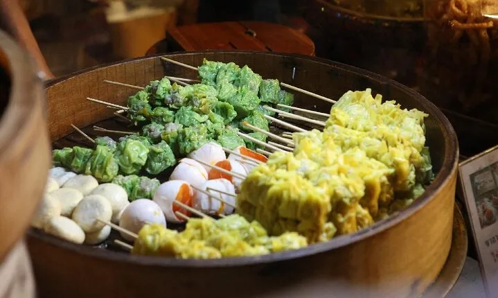 Explore Thai Food Like a Local