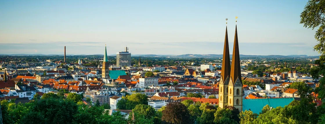 60-minute express walking tour in Bielefeld with a local