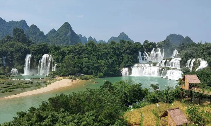 7-Day Private Tour from Nanning to Chongzuo and Weizhou Island