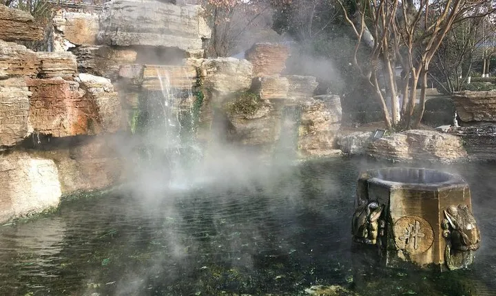 Nanjing Tangshan Mountain Hot Spring Experience and Hot Pot Dinner