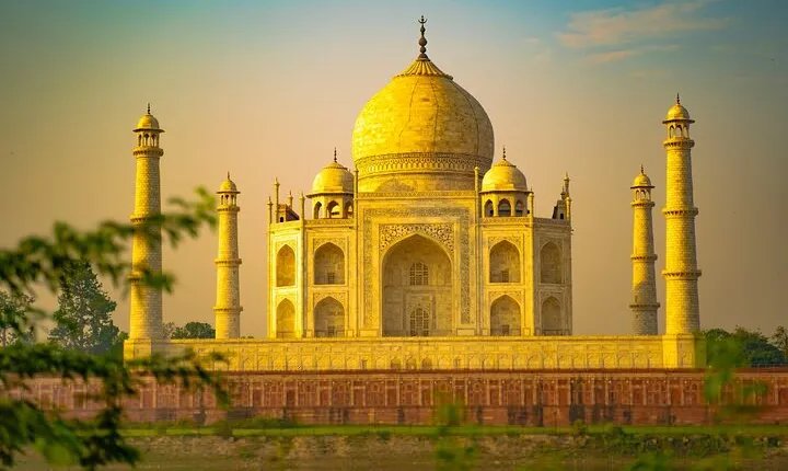 Same day Agra Taj Mahal Tour from Delhi