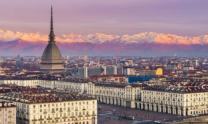 Turin private guided tour from Milan