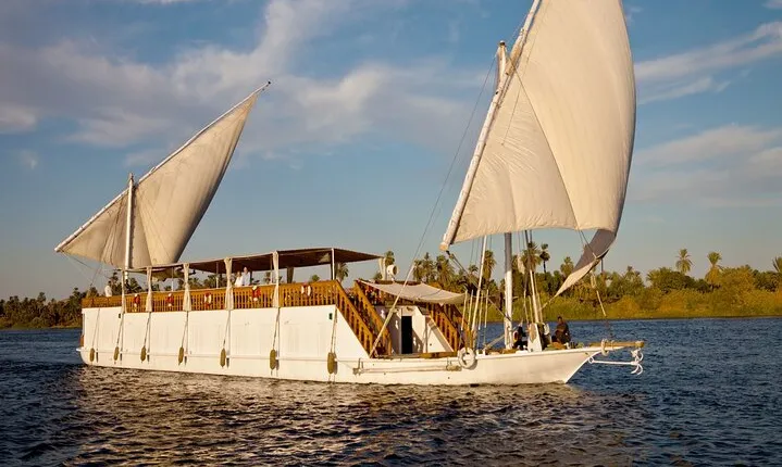 Hurghada 5 Days Dahabiya From Luxor to Aswan with Transfers