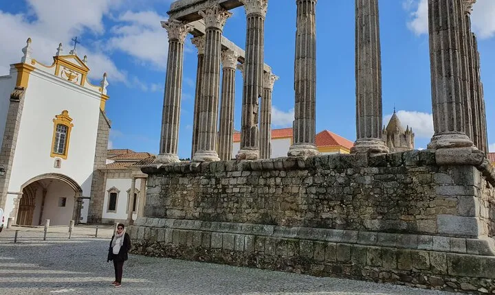 Full Day Tour Évora, Monsaraz, Esporão