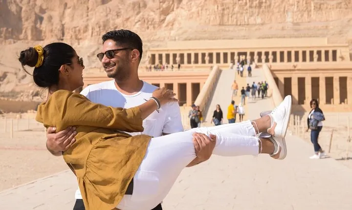 Full Day Private Luxor East & West Bank Tour With Egyptian Lunch