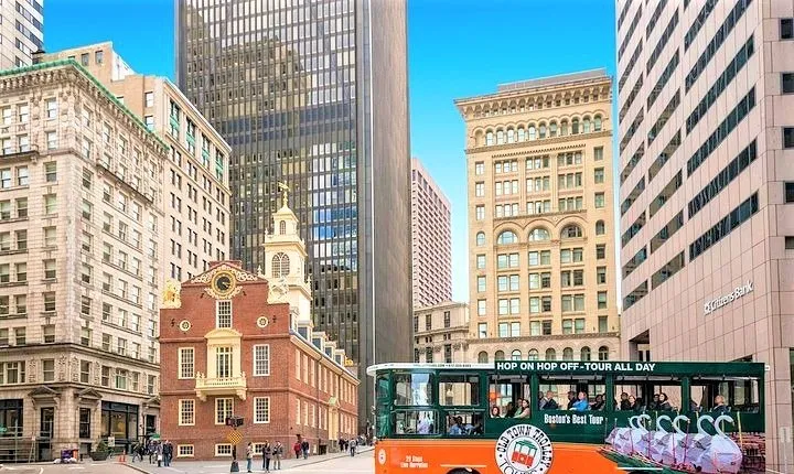 Boston Hop-On Hop-Off Trolley Tour with 13 Stops