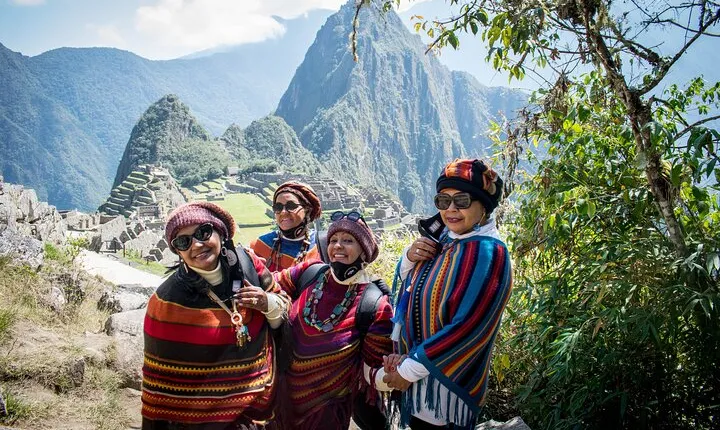 6-Day Cusco and Machu Picchu Private Tour with Accommodation