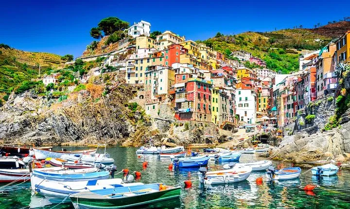 Cinque Terre Small Group Tour with Limoncino Tasting from La Spezia Port
