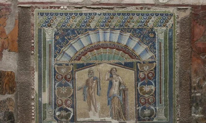 Three-hour guided tour of Herculaneum with an Archaeologist