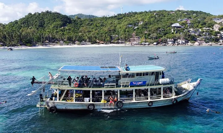 Koh Nang Yuan and Koh Tao 5 Point Snorkeling Tour