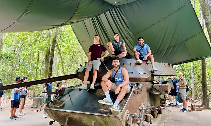 Vietnam Classic Day Tour in Ho Chi Minh with Cu Chi Tunnels
