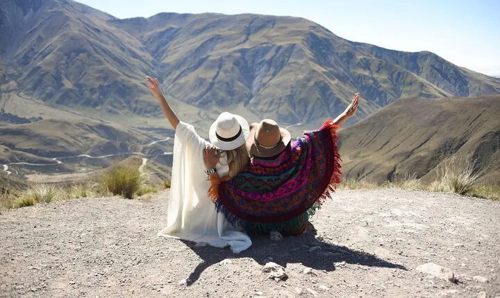 Combo: Cafayate, Cachi and Humahuaca, transfers and walking tour