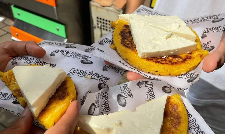 Vegetarian Food Tasting Downtown Medellin