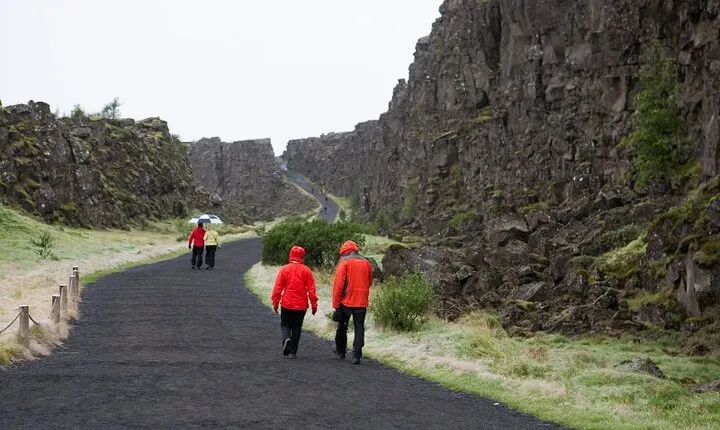 Small Group Golden Circle with Kerid Crater & Tomato Farm Visit