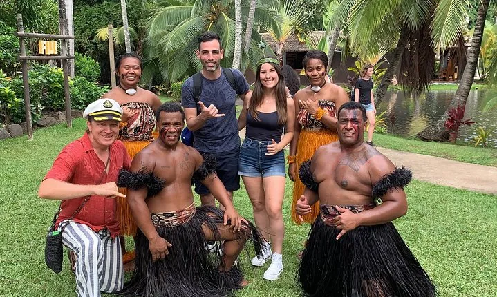 Luau de los Reyes Excursion in Spanish - Polynesian Cultural Center