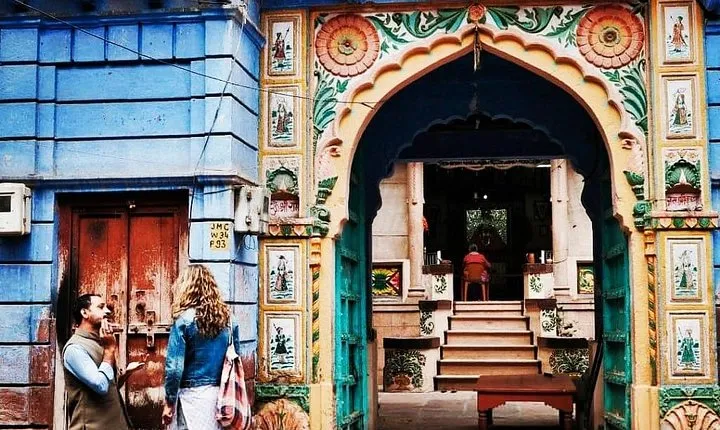 walk to bluecity heritage tour