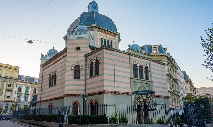 Geneva Old Town and Jewish History Private Walking Tour