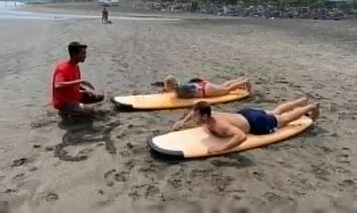 Wave Dancers: Surfing Trip or Lesson with Coaching in Bali