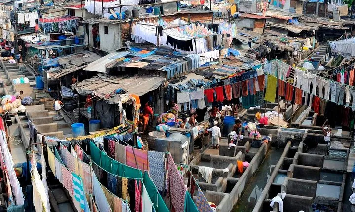 Mumbai: Half day guided city tour with a local