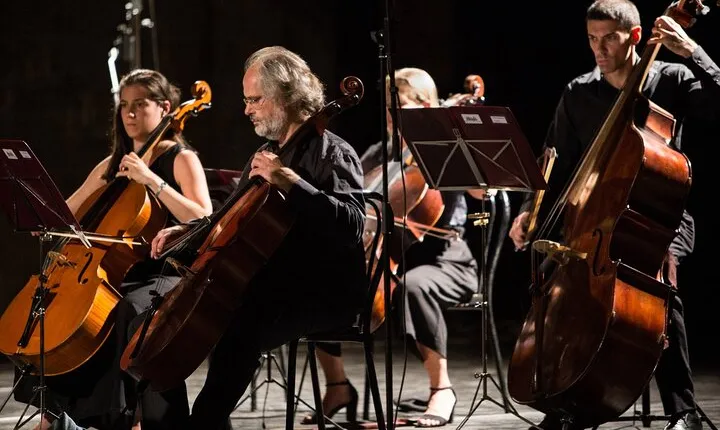 Vivaldi Four Seasons Concert in Florence – Ponte Vecchio 