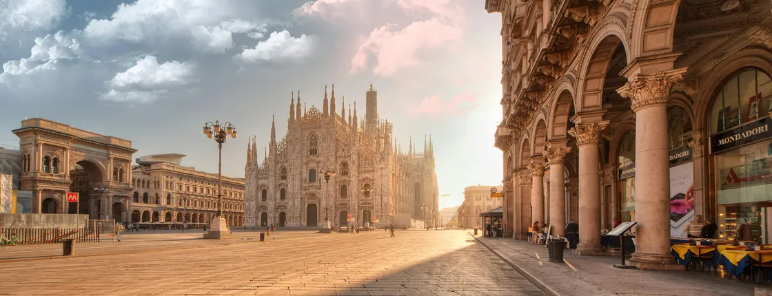 Milan by night walking tour