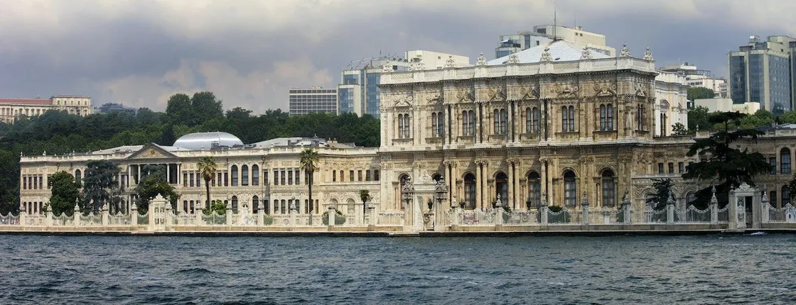 Dolmabahce Palace and Two Continents tour