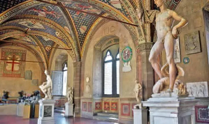 Skip the Line Bargello Palace and Museum Private Guided Tour