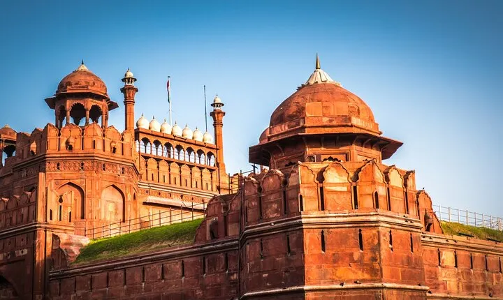 5-Hour Private Tour in Old Delhi: Chandni Chowk, Red Fort & Raj