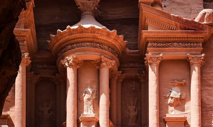 Exclusive 2-Day Petra Adventure from Jerusalem with Private Guide