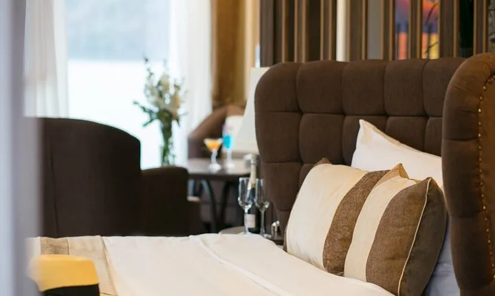 La Stellar Cruise 3-day Explore Halong and Lan Ha Bay from Hanoi