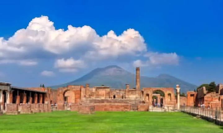 Herculaneum, Vesuvius and Pompeii Full Day Tour from Naples