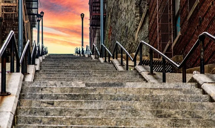 Contrasts of New York Tour