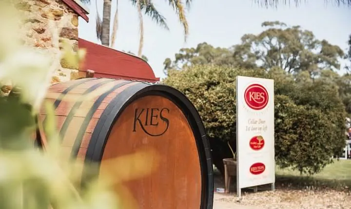 Barossa Valley Behind the Scenes Winery and Vineyard Experience