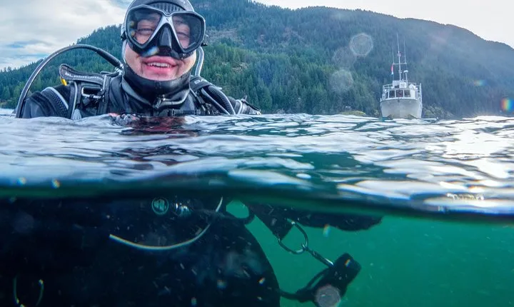 Scuba Dive Boat Charter in Vancouver (Certified Divers Only!)