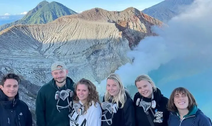 4 Days Overland Bali Ijen Bromo and Tumpaksewu - Private Tour