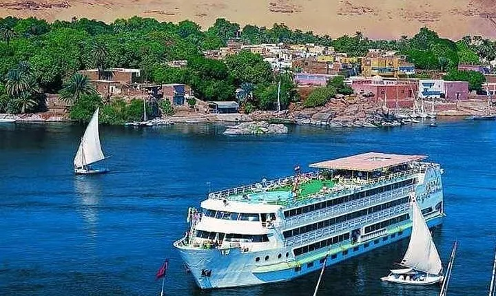 3 Nights Nile Cruise From Aswan To Luxor