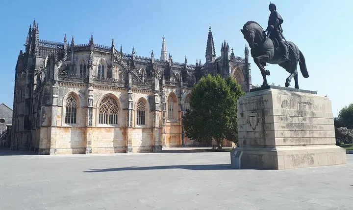 DayTrip Porto to Lisboa (optional visit to Aveiro_Coimbra_Fátima) Since 400eur