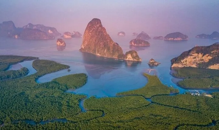 Premium Speedboat Tour: James Bond Island, Phuket