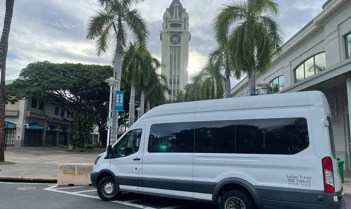 Honolulu Airport & Waikiki Hotels Private Transfer by Passenger Van(up to 14ppl)