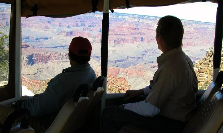 3 Hour Back-Road Safari to Grand Canyon with Entrance Gate By-Pass at 9:30 am